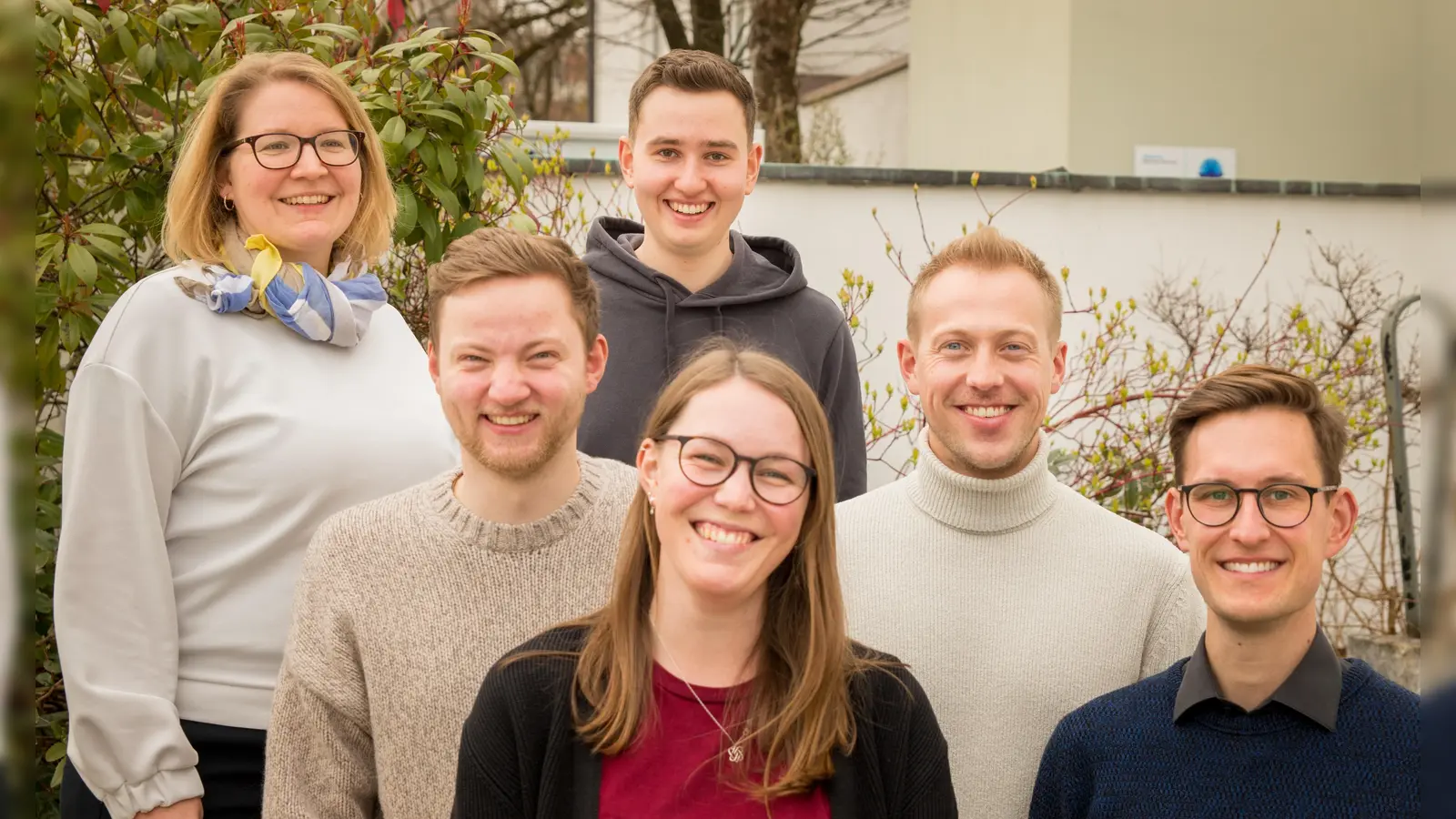 Der Vorstand vom boMUC (von links): Antonia Waldner (Kassiererin), Henning Kühl (Vorsitzender), Dominik Wiedenmann (Schriftführer), Sarah Feigl (Stellvertretende Vorsitzende), Simon Deimel (Pressereferent) und Florian Kruse (Dirigent). (Foto: boMUC)