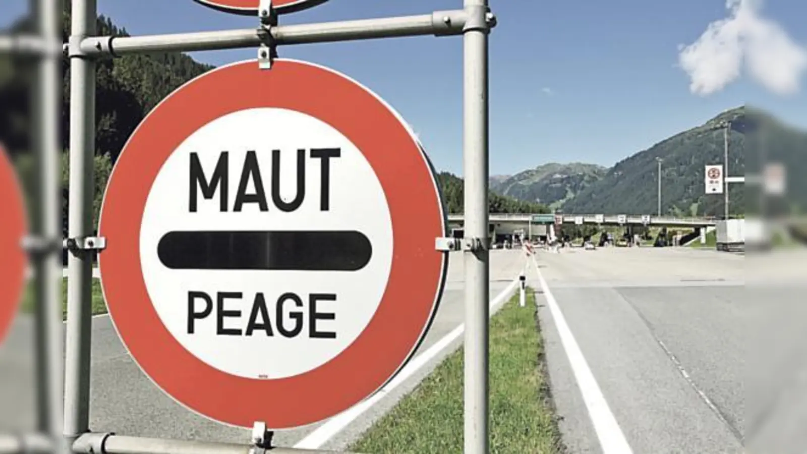 Beim ADAC sind Mautkarten für viele Strecken zu ermäßigten Preisen erhältlich. 	 (Foto: Asfinag  fotowerk aichner og)