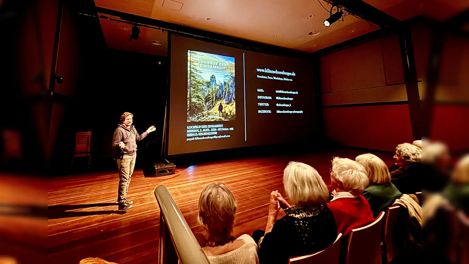 Eine Hommage an Caspar David Friedrich: der Fotograf Kilian Schönberger stellte seien Spurensuche im bosco vor. (Foto: Ulrike Seiffert)