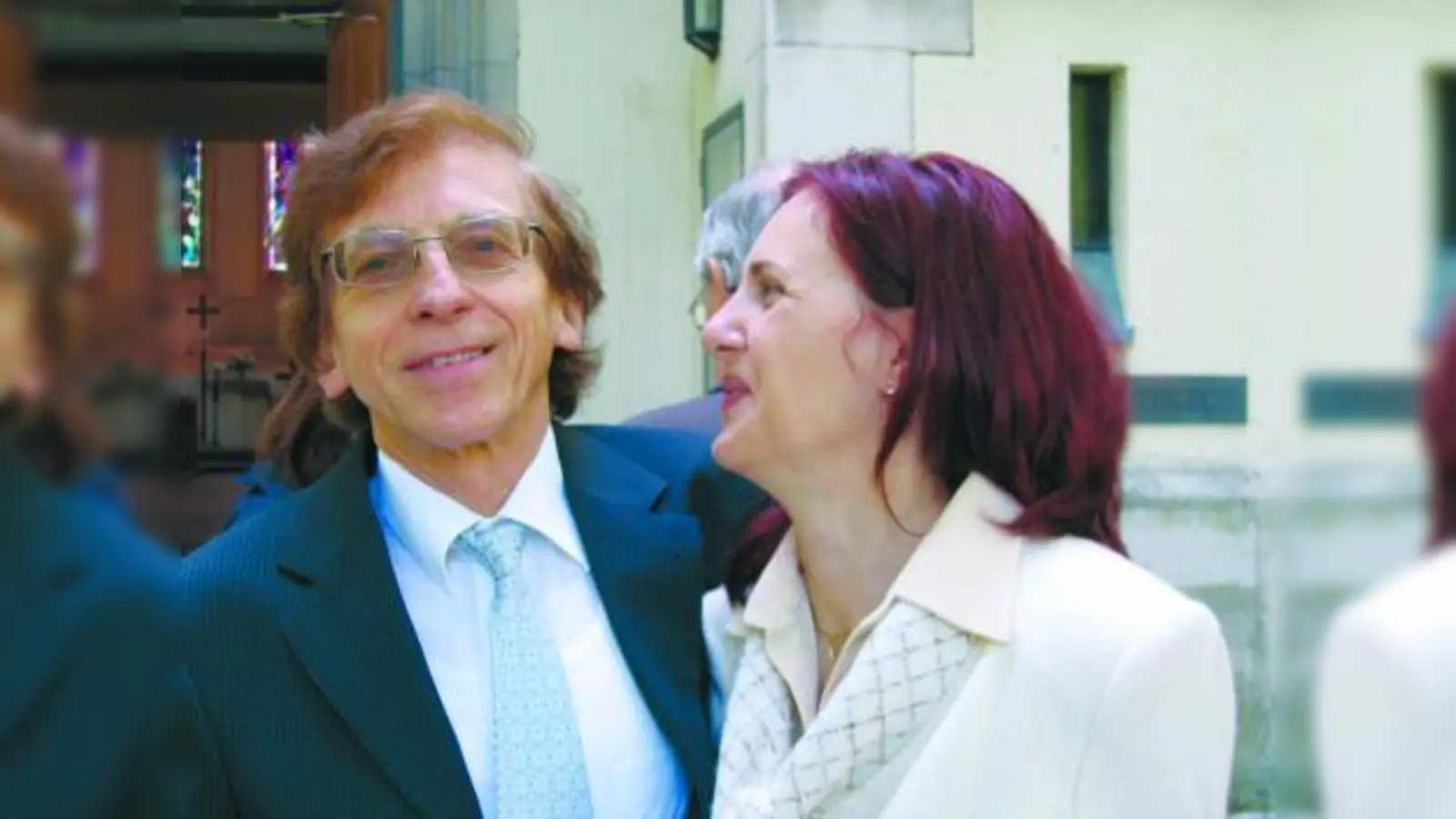 Herbert Roth geht nach 22 Jahren Arbeit in der Christuskirche in Ruhestand. Die Gemeinde verabschiedete ihn und seine Frau Daniela im Gottesdienst am 3. Mai. (Foto: pi)