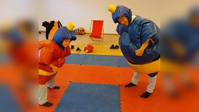 Das Sumo-Ringen kam bei der Ferienparty hervorragend an und sorgte für gute Laune. (Foto: Timeout)