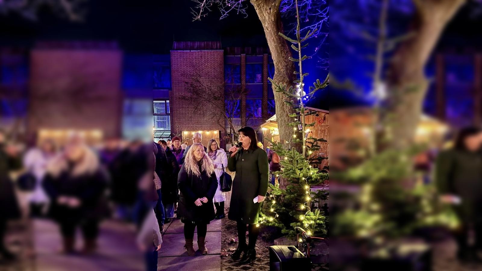 Glanzvolle-Schlossweihnacht-in-Markt-Schwaben