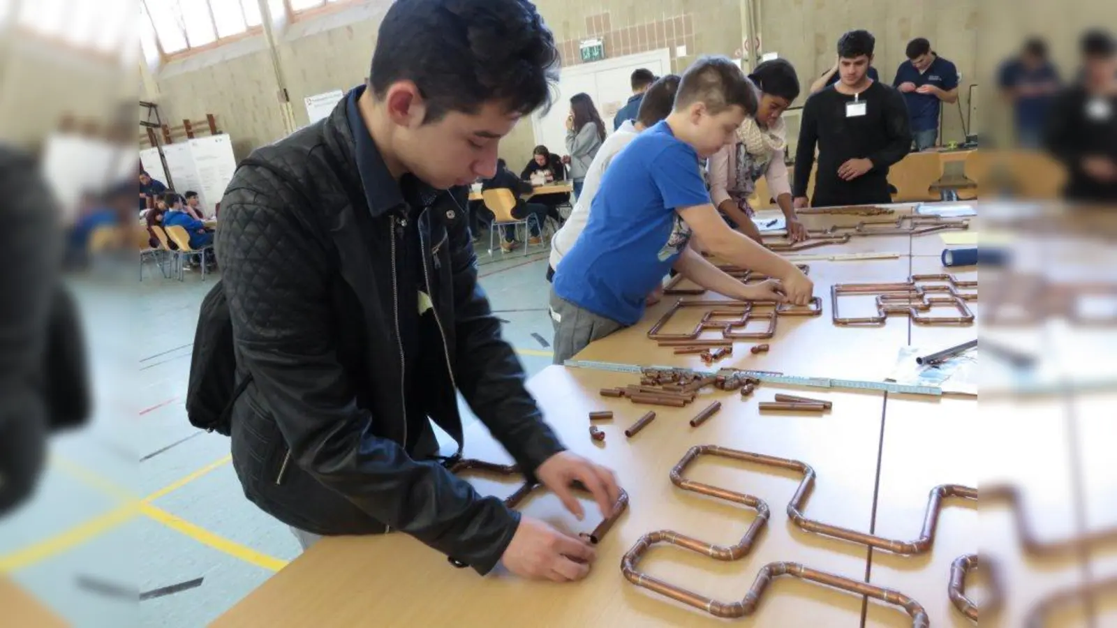 Im Rahmen einer Jobrallye hatten Achtklässler der Mittelschule an der Franz-Nißl-Straße die Möglichkeit verschiedene Ausbildungsberufe kennenzulernen und auszuprobieren. (Foto: pi)