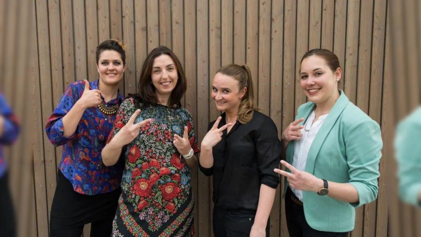 Das Trafixx-Team (von links): Jasmina Barisic (Einrichtungsleitung), Malou Meixner (Offener Kindertreff),<br>Kathi Winter (Medienpädagogik) und Janne Drücker (Offener Jugendtreff). (Foto: Johannes Kliemt)