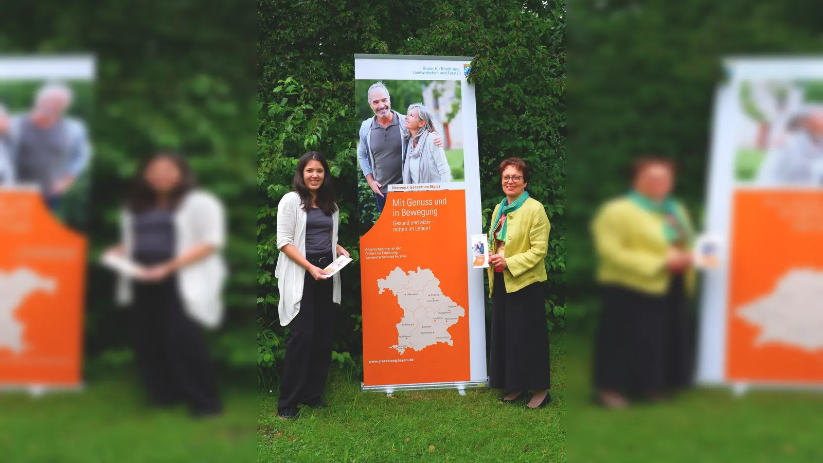 Netzwerk „Generation 55plus“ mit der Projekt-Koordinatorin Inga Münster (li) und der Fachzentrumsleitung Irmgard Reischl (re). (Foto: AELF)