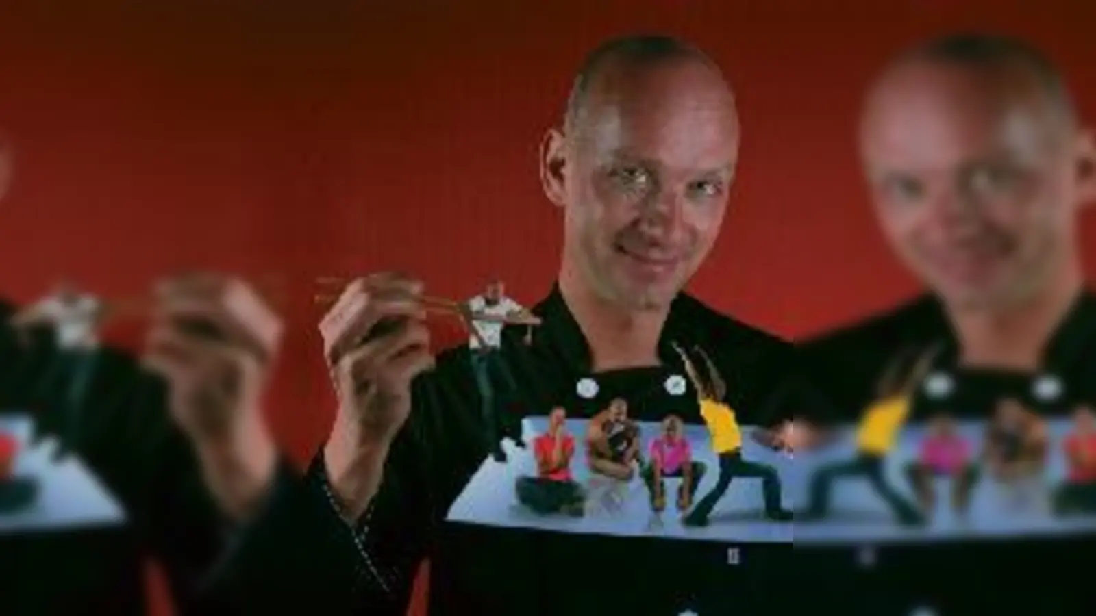 Rüdiger Hoffmann präsentiert das Beste aus fünf Programmen als Kostbarkeiten. 	 (Foto: VA)