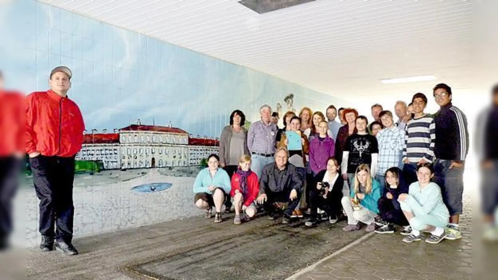 Das Schloss steht im Mittelpunkt der Werke von Kindern aus der Berglwaldschule.	 (Foto: VA)