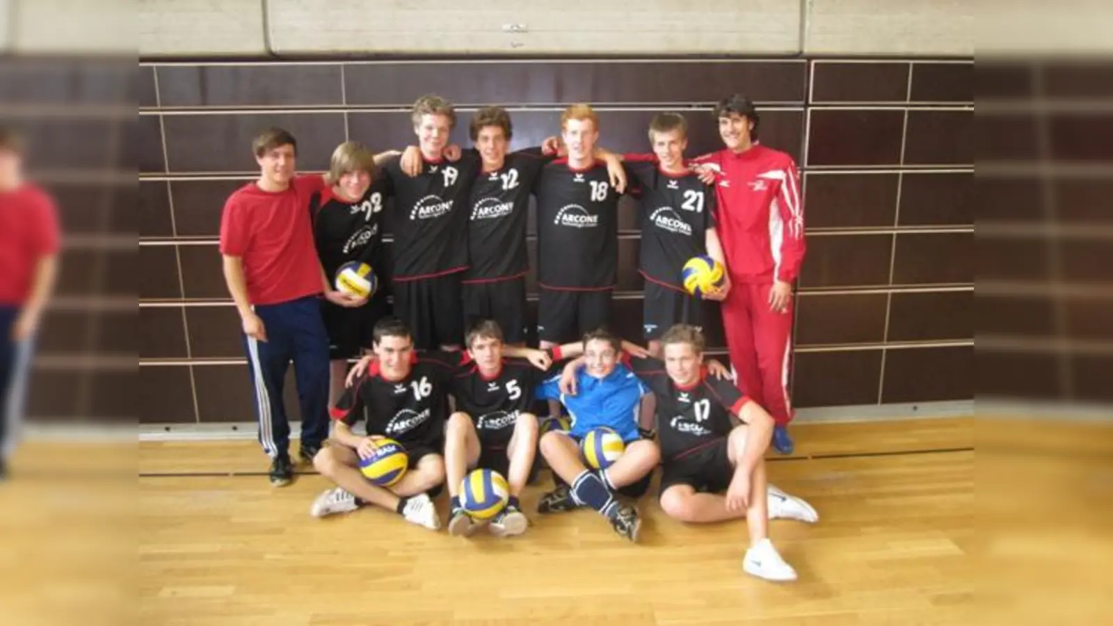 Die Volleyball-Jugend U20 der SpVgg schloss ihre erste Saison mit einem guten 6. Platz ab. 	 (Foto: VA)
