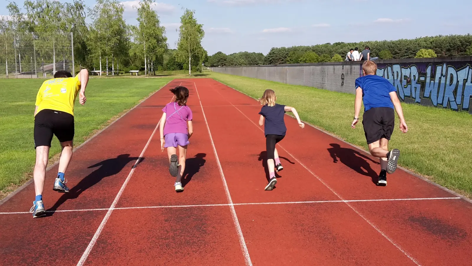 Für das Sportabzeichen müssen in den vier Anforderungen – Ausdauer, Schnelligkeit, Koordination und Kraft – altersgemäße Leistungen erbracht werden. (Foto: Verein)