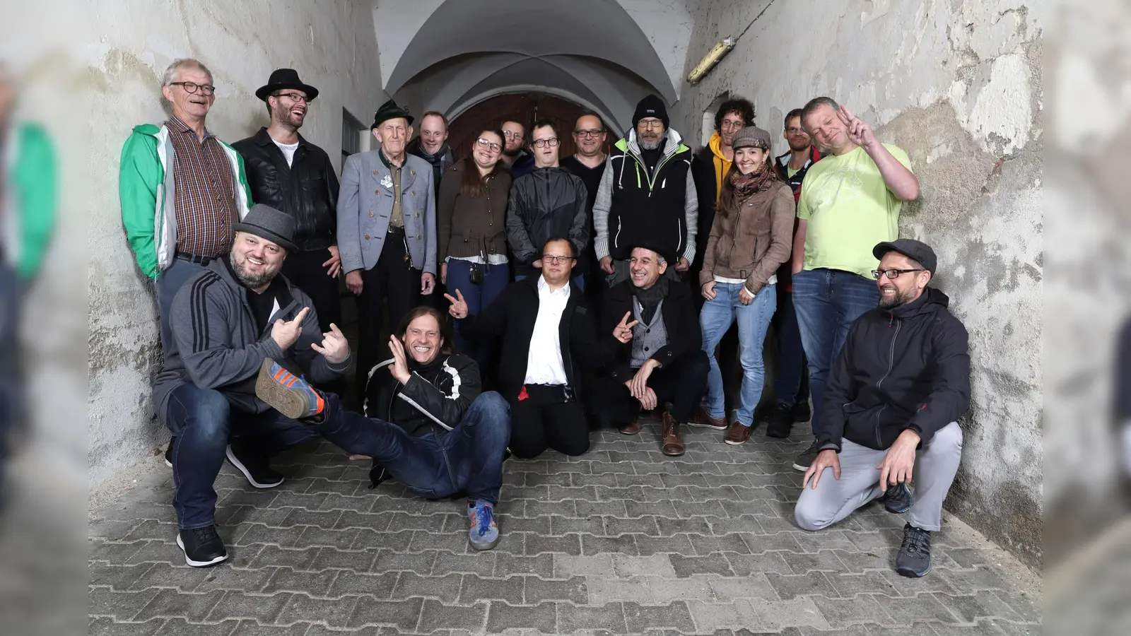 Für musikalischen Genuss bei der 60-Jahr-Feier der Diakonie Hasenbergl sorgt das unglaubliche ABM-Orchester aus Attel bei Wasserburg.  (Foto: © Stiftung Attl)