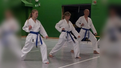 Karate ist eine sehr effektive Art der Selbstverteidigung, denn schon wenige Techniken reichen aus, um sich sicher zu fühlen. (Foto: SV Olympiadorf)