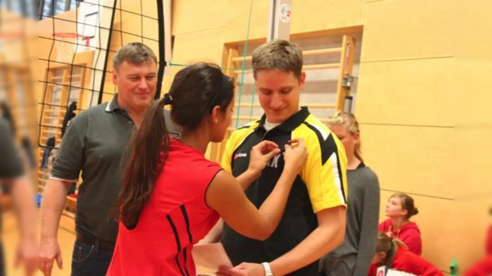 Andreas Kapahnke wird geehrt für sein Ehrenamt bei den Sportfreunden Harteck.	 (Foto: VA)