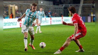 Glücklos im Abschluss: Florian Niederlechner.  (Foto: Paul Wessel)