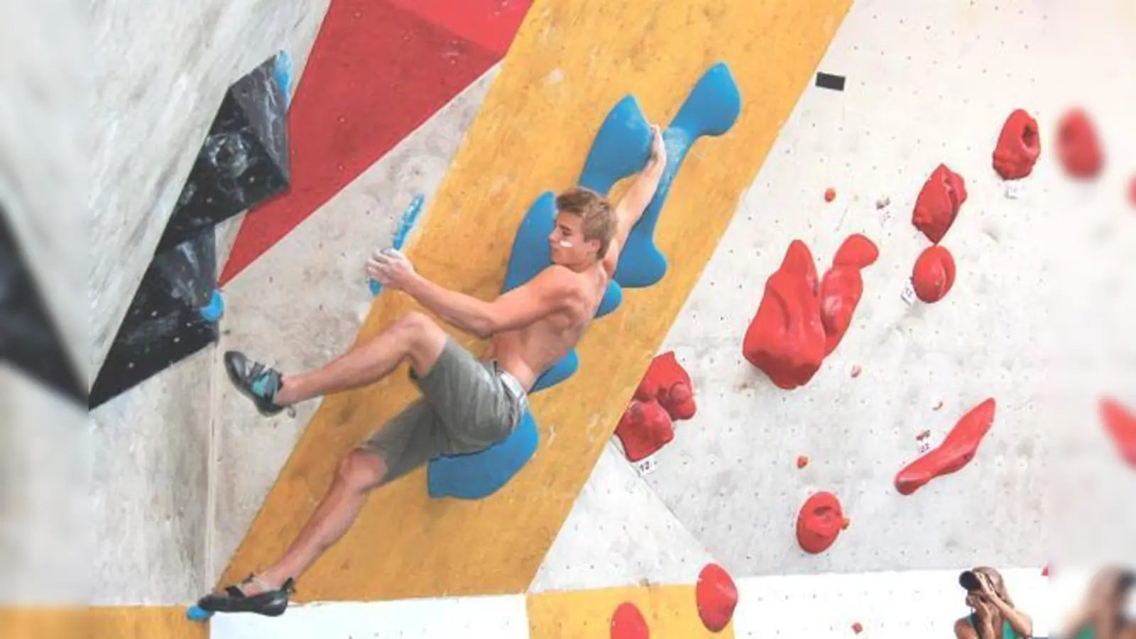 Patrick Höfling aus Purfing sicherte sich den Sieg im hart umkämpften Herren-Finale.	 (Foto: VA)