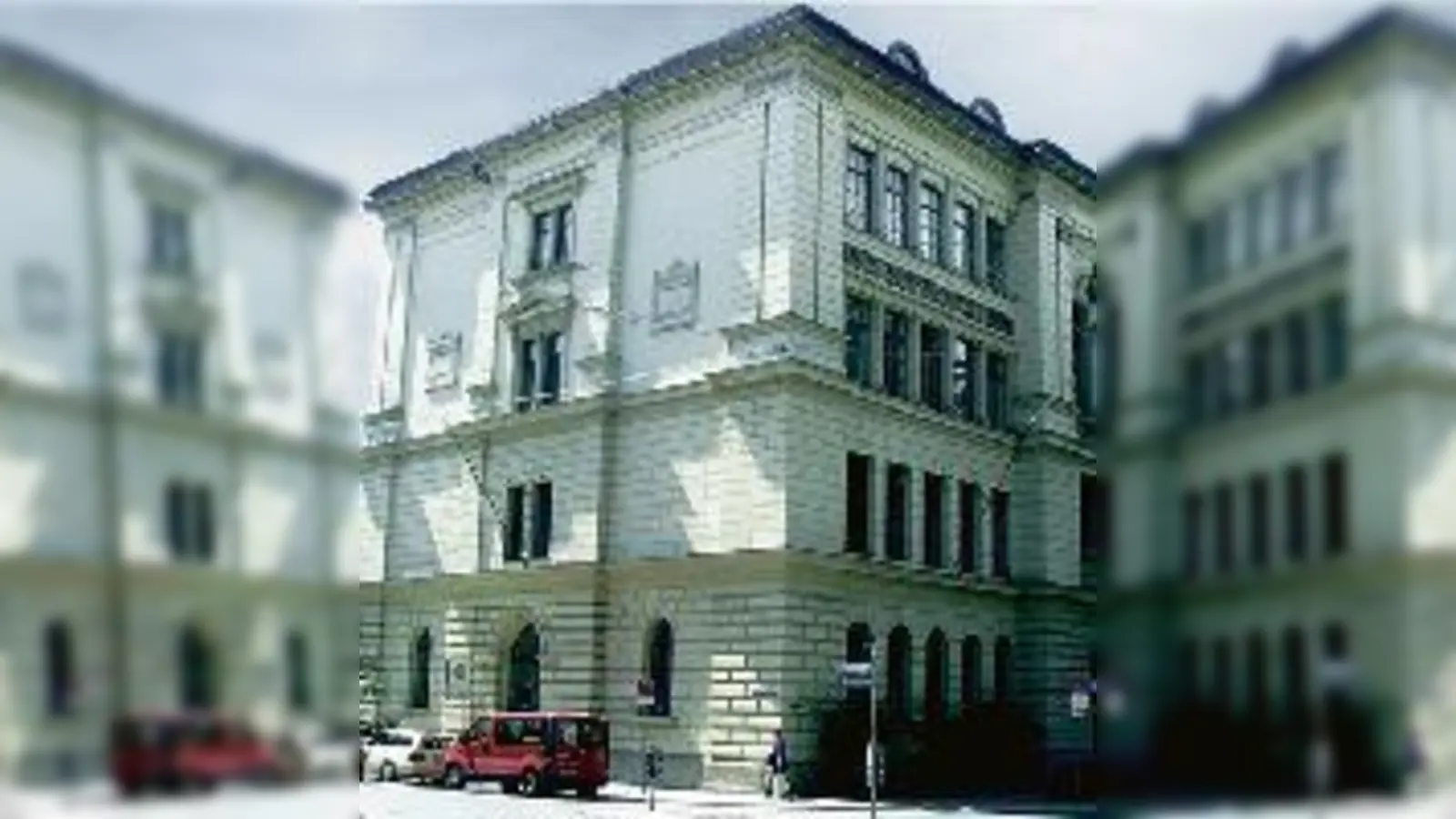 Die Grundschule an der Herrnstraße steht auf der Kippe: Weil ihr die Schüler ausgehen, wird regelmäßig überlegt, sie zu schließen.	  (Foto: maho)