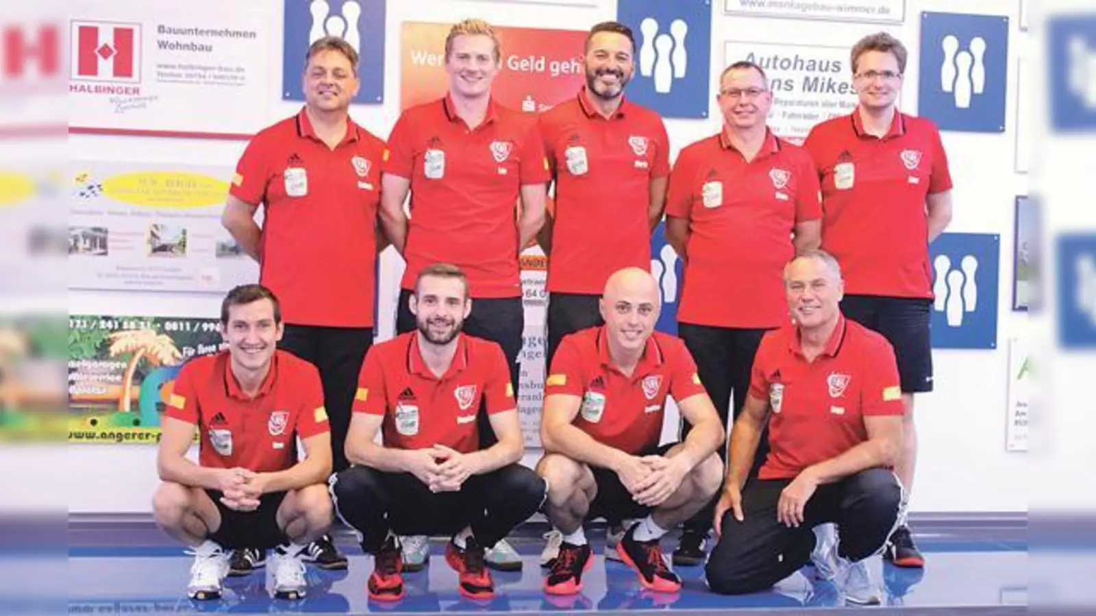 Aufsteiger in die neue Bayernliga Süd: Die erste Herren-Keglermannschaft des VfB Hallbergmoos.	  (Foto: Verein)