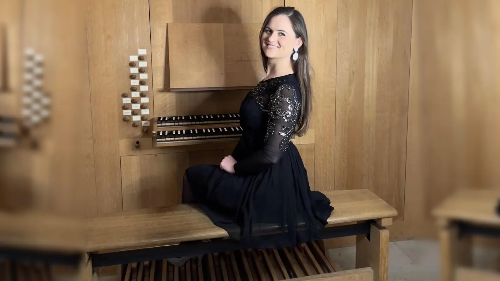 Die Organistin Dariia Lytvishko stammt aus dem westukrainischen Luzk. (Foto: VA)