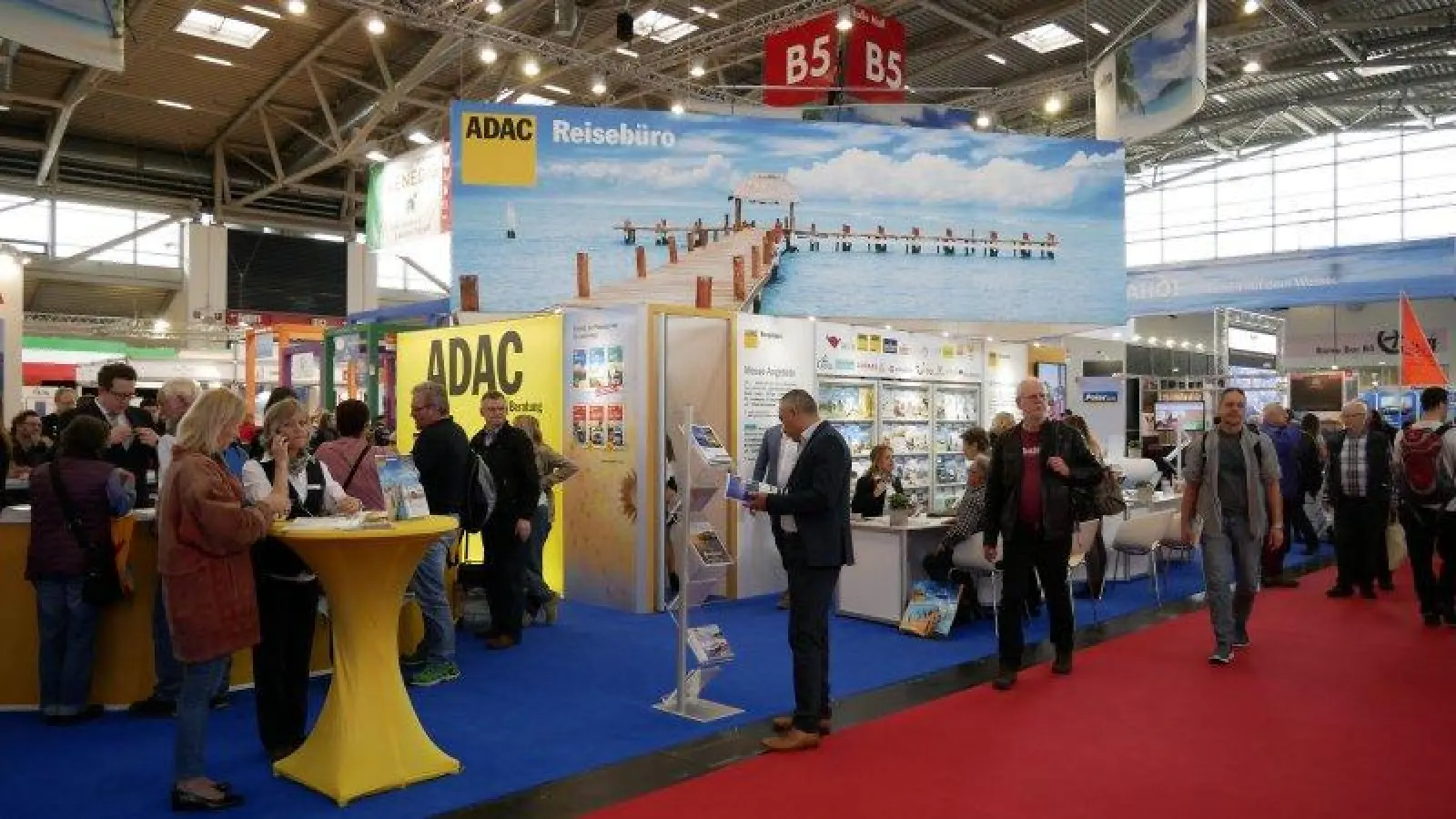 Informationen und Beratung am ADAC-Stand Halle B5/Stand 425 auf der Messe f.re.e (Foto: ADAC)