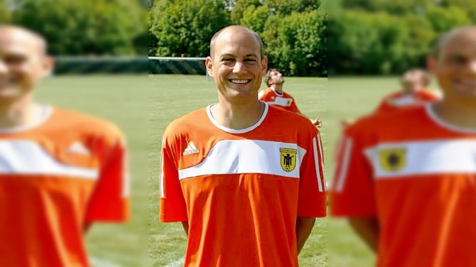 Herz für den Münchner Fußball: Philipp Obermaier ist Bayern-Fan und spielte früher beim ESV Freimann. 	 (F.: privat)