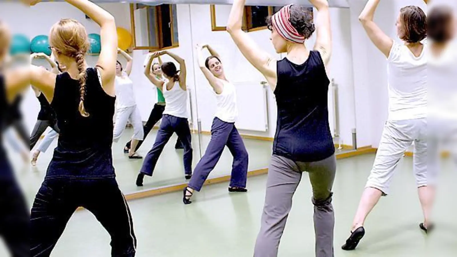 Jazztanz kann die Koordination und den körperlichen Ausdruck fördern.	 (Foto: VA)