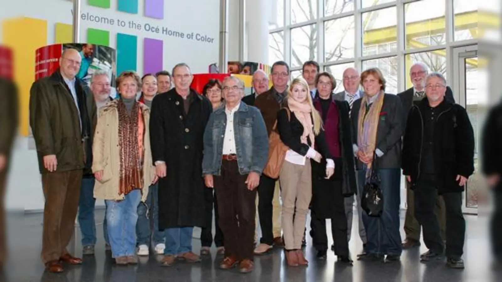 Die Mitglieder des Gewerbeverbandes Poing freuten sich über die Einladung in das Präsentationszentrum.	 (Foto: privat)