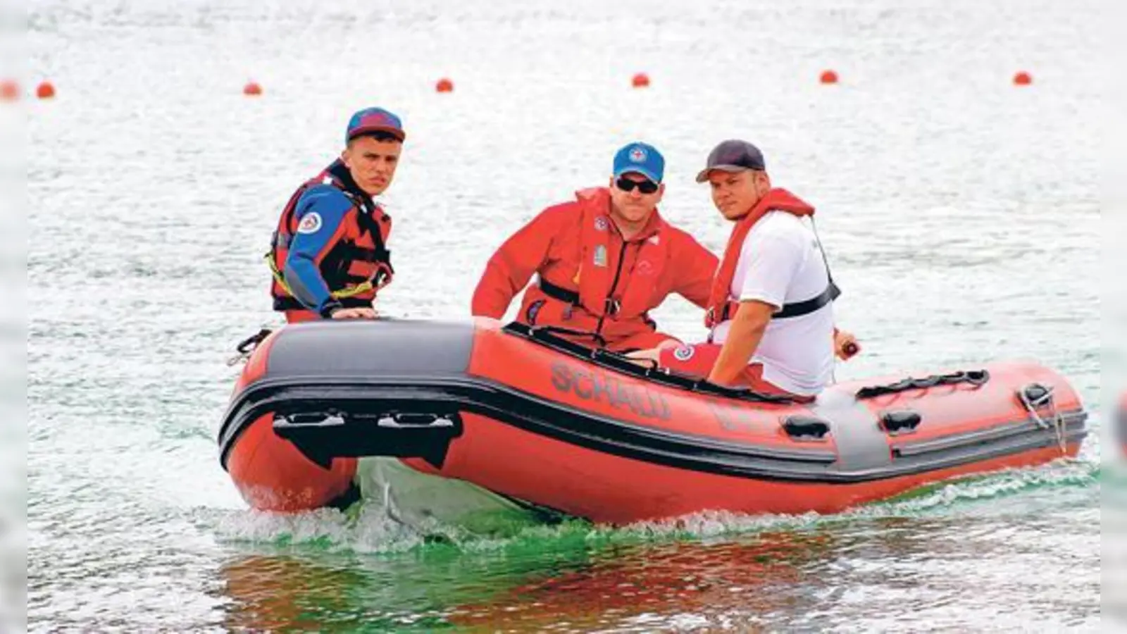 Die Wasserwacht Lohhof im Einsatz! Die Freiwilligen übernehmen den Wachdienst am Unterschleißheimer Badesee. 	 (Foto: Wasserwacht Lohhof)