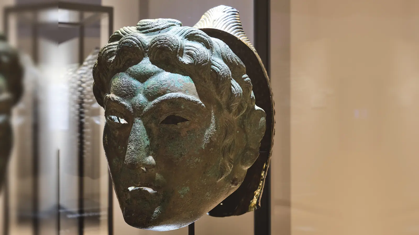 Die Archäologische Staatssammlung München (ASM) hat einen reichen Schatz an Fundstücken aus vielen Jahrhunderten. In der Dauerausstellung sind die wichtigsten Stücke für jedermann zugänglich.  (Foto: ASM, Stefanie Friedrich)