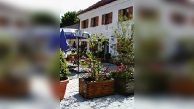 Kocherlball für Langschläfer am Sonntag: das Gut Nederling bildet dafür die perfekte Kulisse.  (Foto: ww)