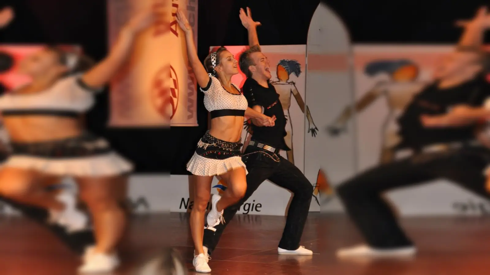 Das Paar des TSV Forstenried,  Cathrin Poschenrieder und Felix Schelchshorn, beim Europacup in Lyon. (Foto: Foto: privat)