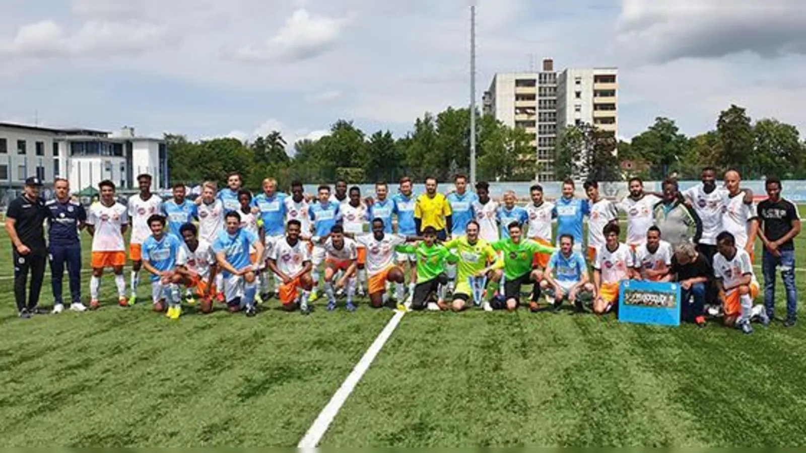 Freundschaftsspiel in Giesing: BGL International Freilassing.  (Foto: Christian Poschet)