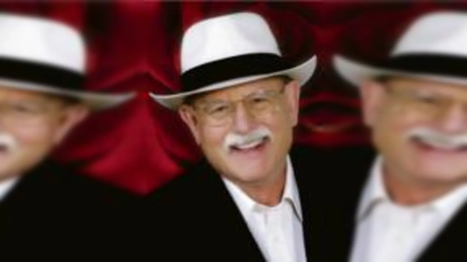 Charme und Ausstrahlung mit 70: Sänger Roger  (Whittaker.Foto: Ariola)
