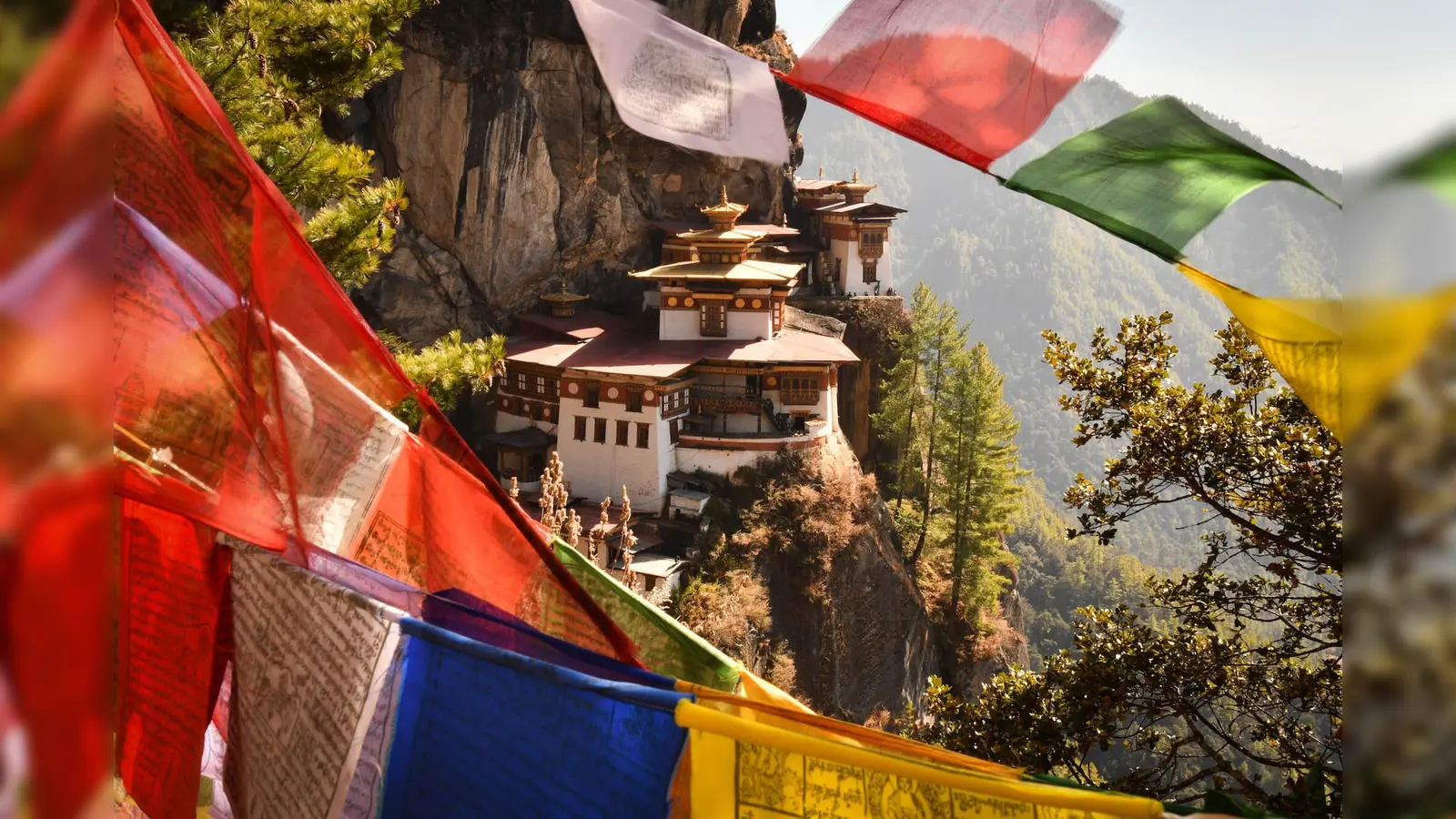 Über den höchsten befahrbaren Pass der Welt hat sich der Fotograf Pascal Violo begeben. Seine Erlebnisse sind in einer Reportage zu sehen. (Foto: © Pascal Violo)