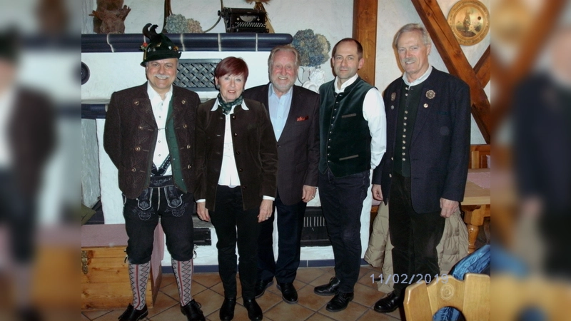 Michael Stuhlmann, Anneliese Schauberger, Peter Lill, Stefan Hühn und Sepp Schauberger (von links). (Foto: VA)