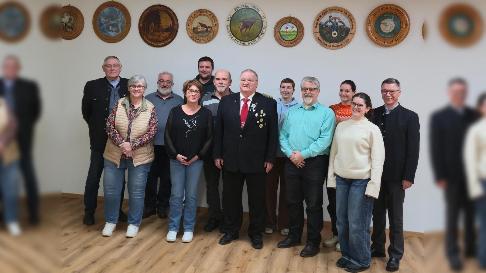 Frei-Gl-ck-Schwabhausen-hat-neuen-Vorstand-gew-hlt