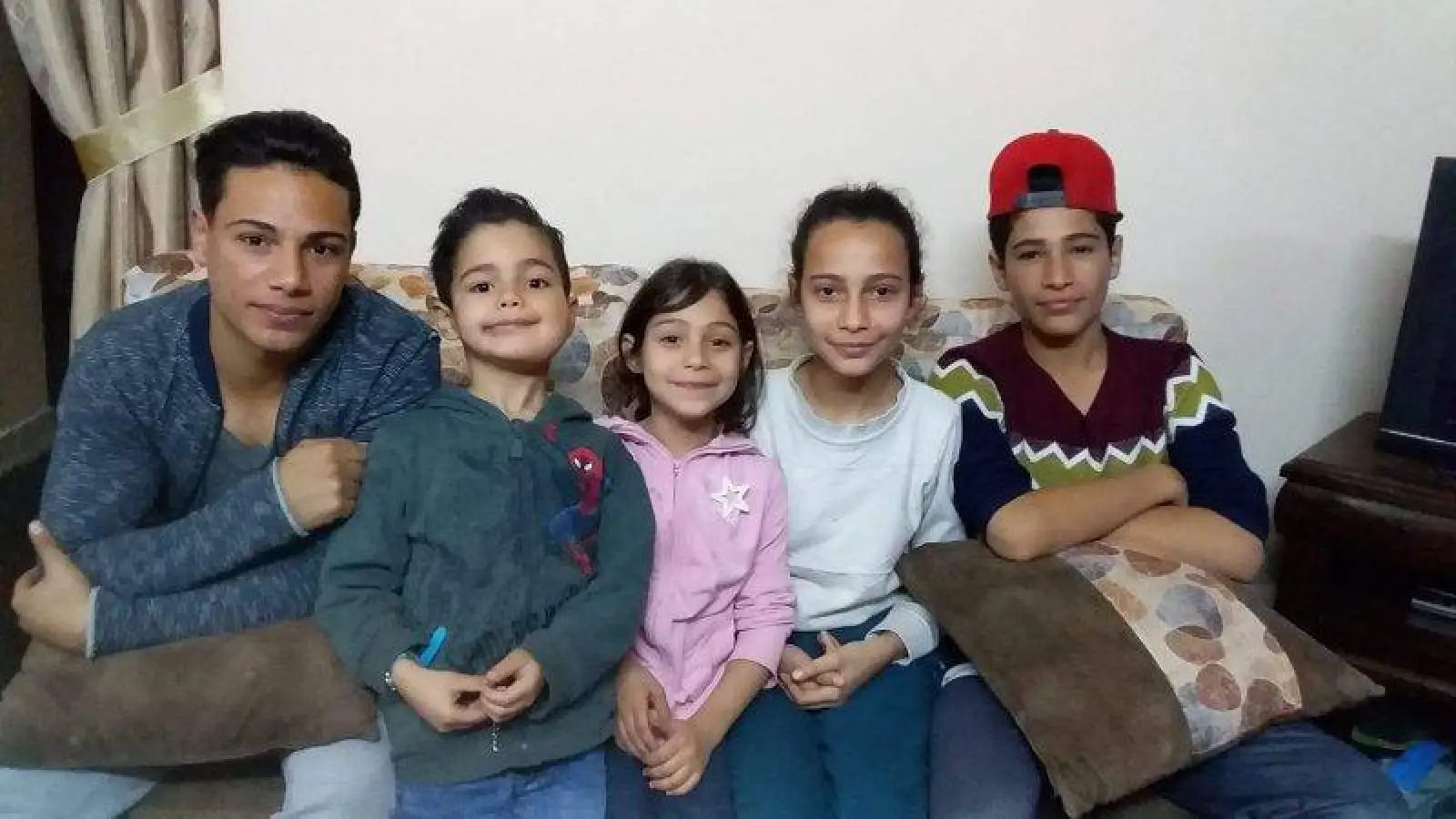 Das Deutsche-Lebensbrücke-Kind Tayyem mit seinen Geschwistern. (Foto: Deutsche Lebensbrücke e.V.)