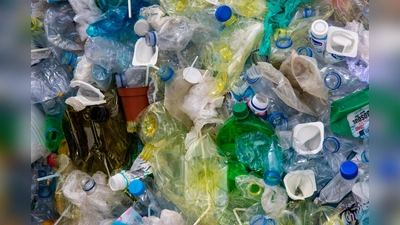 Die Menge des Verpackungsmülls ist in Deutschland weiter gestiegen. Im Jahr 2017 fielen 18,7 Millionen Tonnen an, wie das Umweltbundesamt (UBA) mitteilte - so viel wie nie zuvor.  (Foto: CC0, Magda Ehlers)