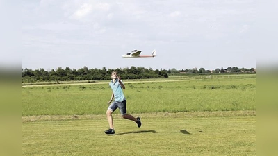 Fliegen selbst erleben beim Schnuppertag »Faszination Modellflug« in Salmdorf am 25. Juni.  	 (Foto: VA)
