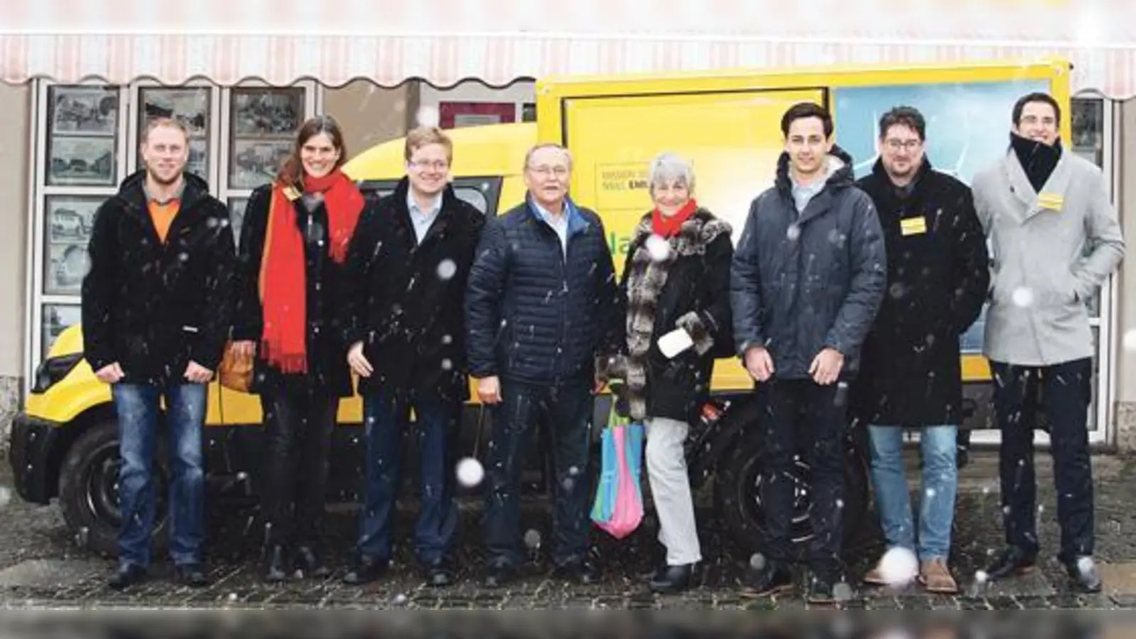 Michael Krecik, Lieselotte Maier, Christian Siebel, Josef Riedl, Jutta Bethmann, Korbinian Eichhorn, Michael Schatzl und Marcel Nunez (v. li.). 	 (Foto: Stadt Ebersberg)