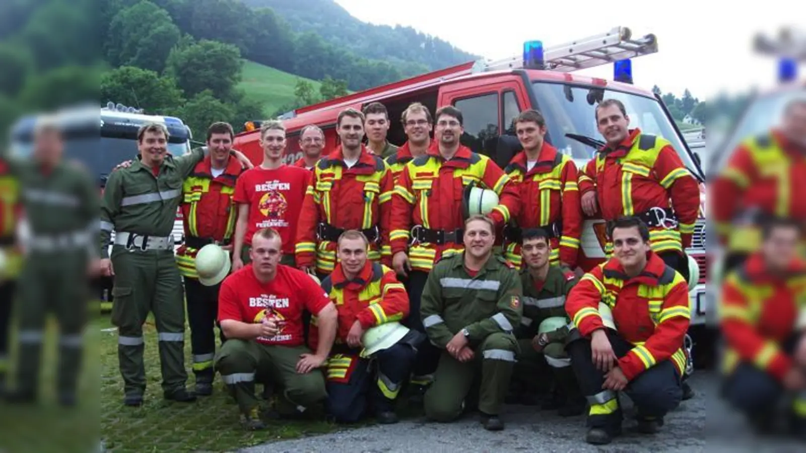 Stolz nahmen die Feuerwehrler aus Eching das Leistungsabzeichen entgegen.	 (Foto: FW)