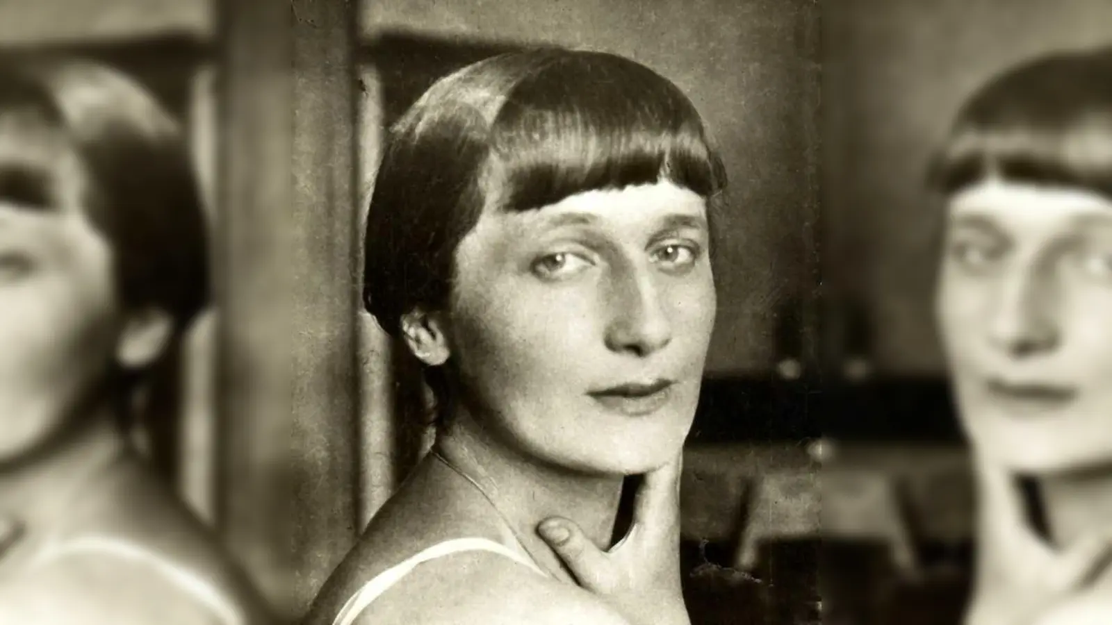 Anna Achmatowa, um 1925 (Foto: VA)