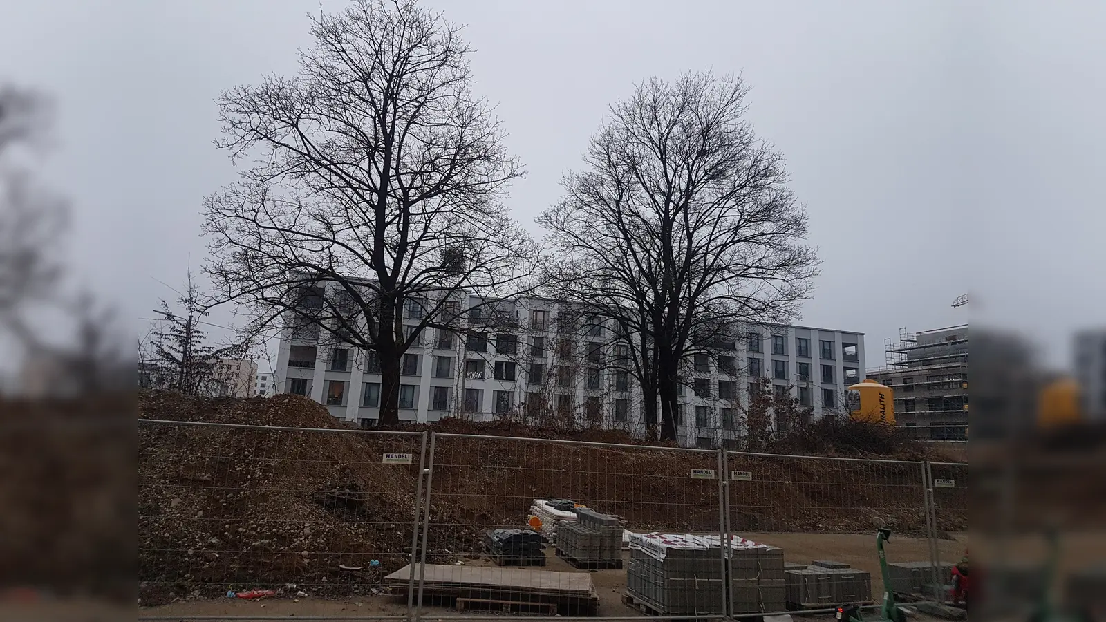 Am Maria-Nindl-Platz entsteht der neue Bürger- und Kulturtreff für Bogenhausen. (Archivbild: bas)