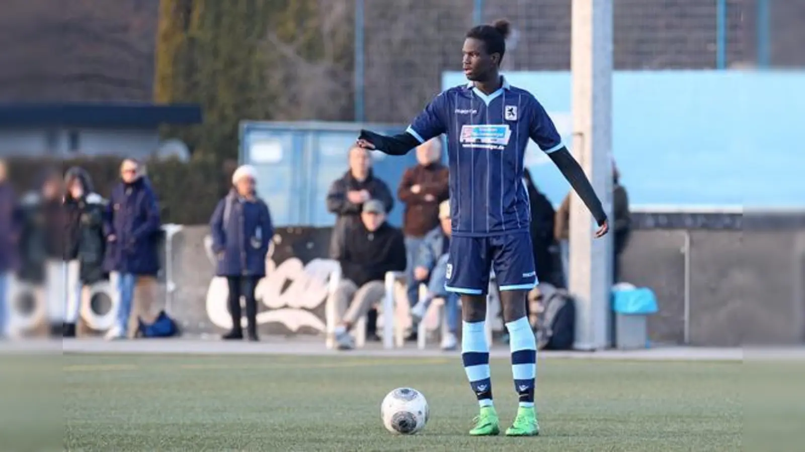 Doppelpack: Lassana Boubacar.  (Foto: A. Wild)