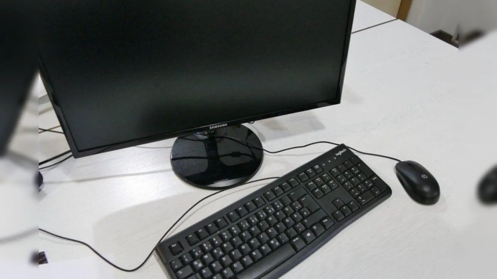 „Sehr kulant”: Auch wer sich keinen eigenen PC leisten kann, findet im Stadtbezirk Schwanthalerhöhe Nutzungsmöglichkeiten. (Foto: ds)