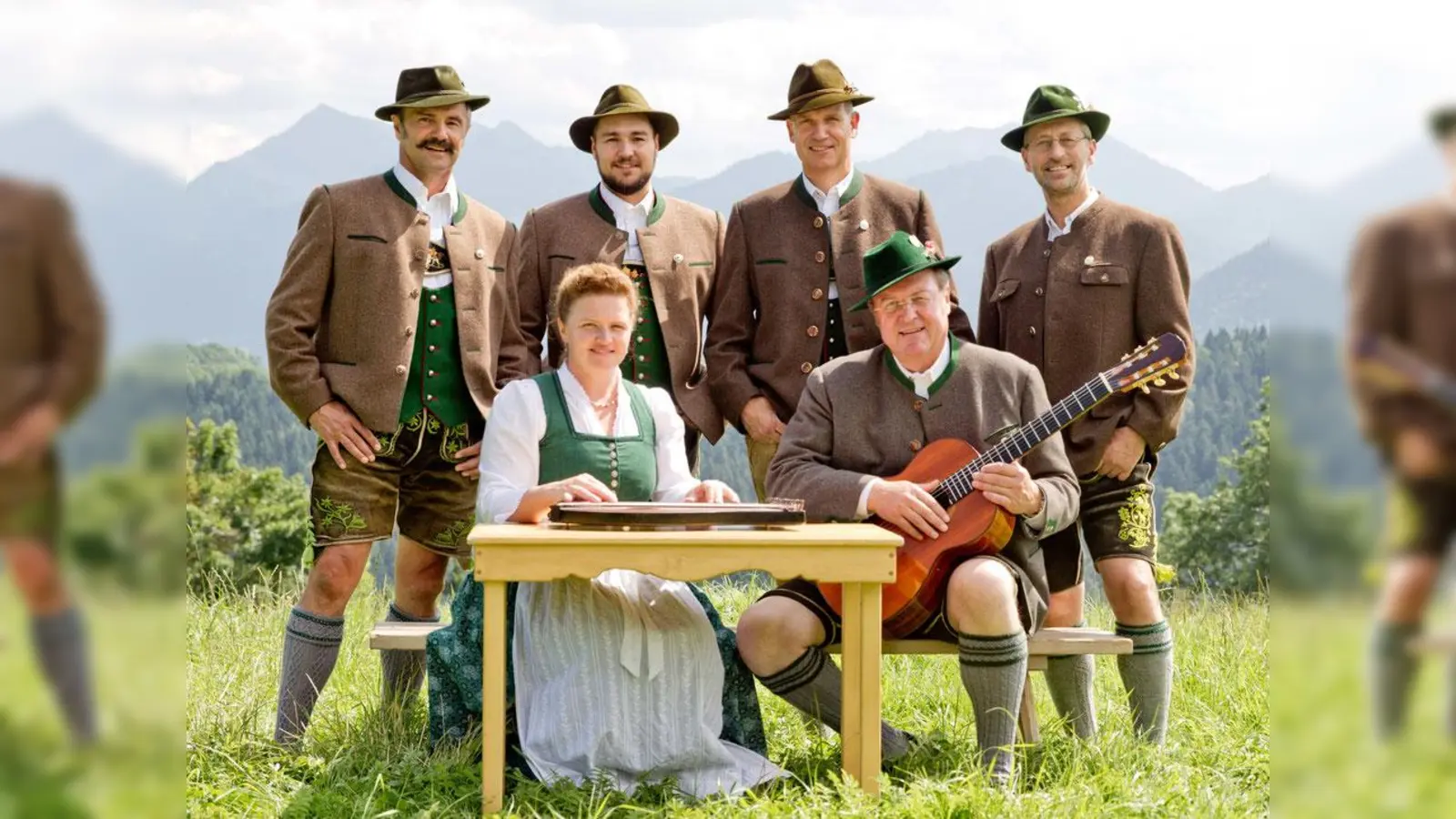 Die vier gestandenen Männer aus Hausham waren schon bei Papst Benedikt zu Gast. (Foto: VA )
