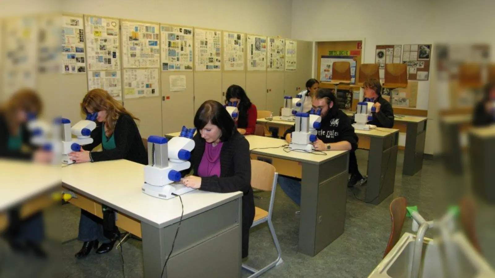 Vier Jahre Fleiß und Durchhaltevermögen sind gefragt: Lernen im Abendgymnasium. (Foto: pi)
