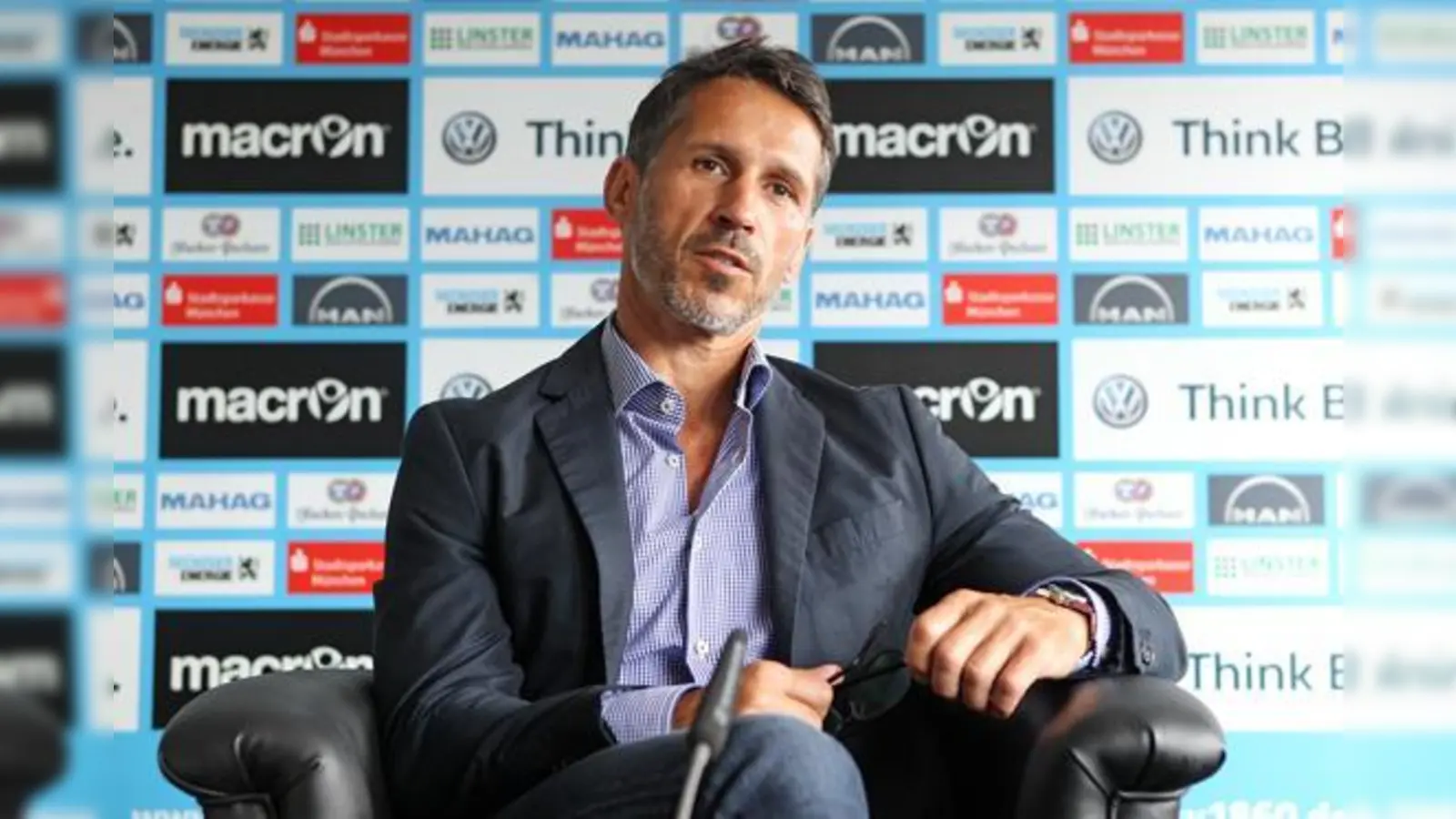 Auf Einkaufstour: Thomas Eichin.  (Foto: A. Wild)