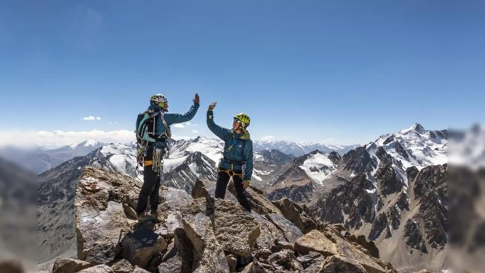 Die Bergsteigerinnen standen auf vier Gipfeln  teilweise Erstbesteigungen.	 (Foto: VA / Doerte Pietron)