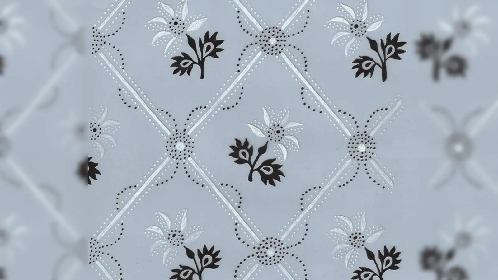 Einen Blick in die Historie der Tapeten vermittelt jetzt die  Galerie Handwerk. 	 (Foto: Hamilton Weston, Dashwood)