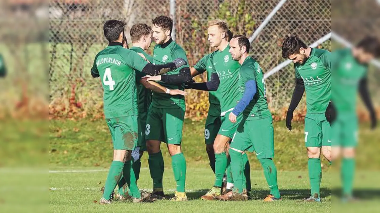 Die Tabellenführung verteidigt: Mit 2:1 gewann Spitzenreiter SV Waldperlach sein Heimspiel gegen den TSV Grafing. 	 (Foto: Christian Riedel / fotografie-riedel.net)