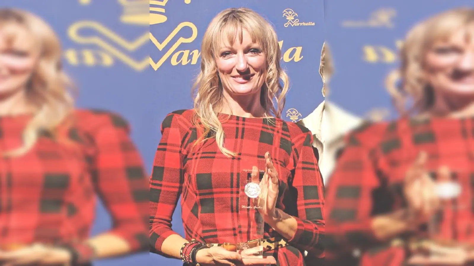 Authentisch und humorvoll präsentierte sich Monika Gruber bei der Preisverleihung des Sigi-Sommer-Talers im Schlachthof. 	 (Foto: sh)